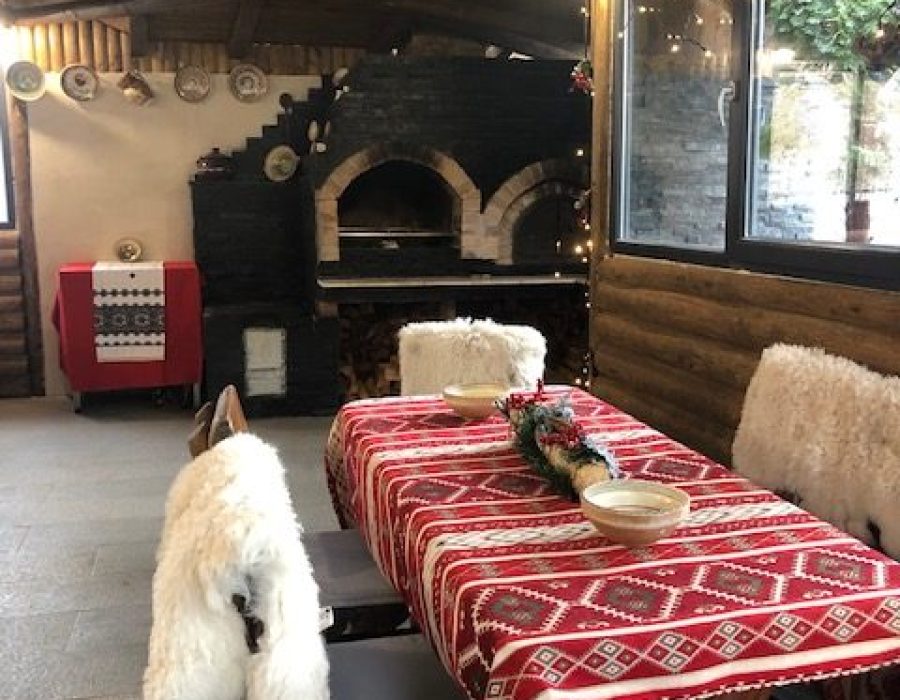 Gratar -foisor Carpat Inn